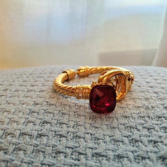 Vintage Gold Bracelets Set - Picture 9 of 9